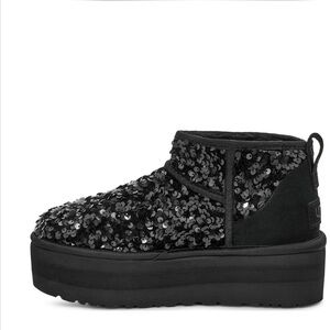UGG ultra chunky mini sequence boot
